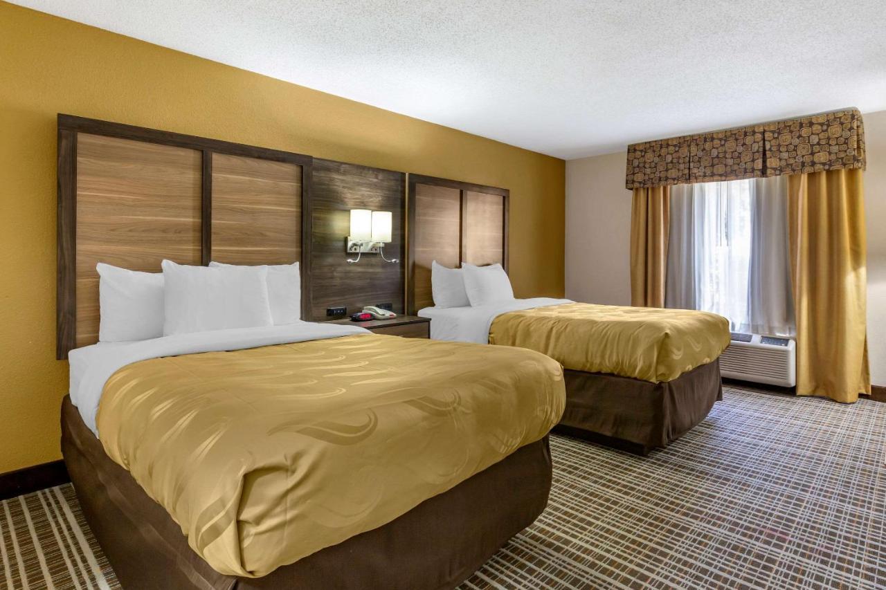 Quality Inn & Suites - Greensboro-High Point Экстерьер фото