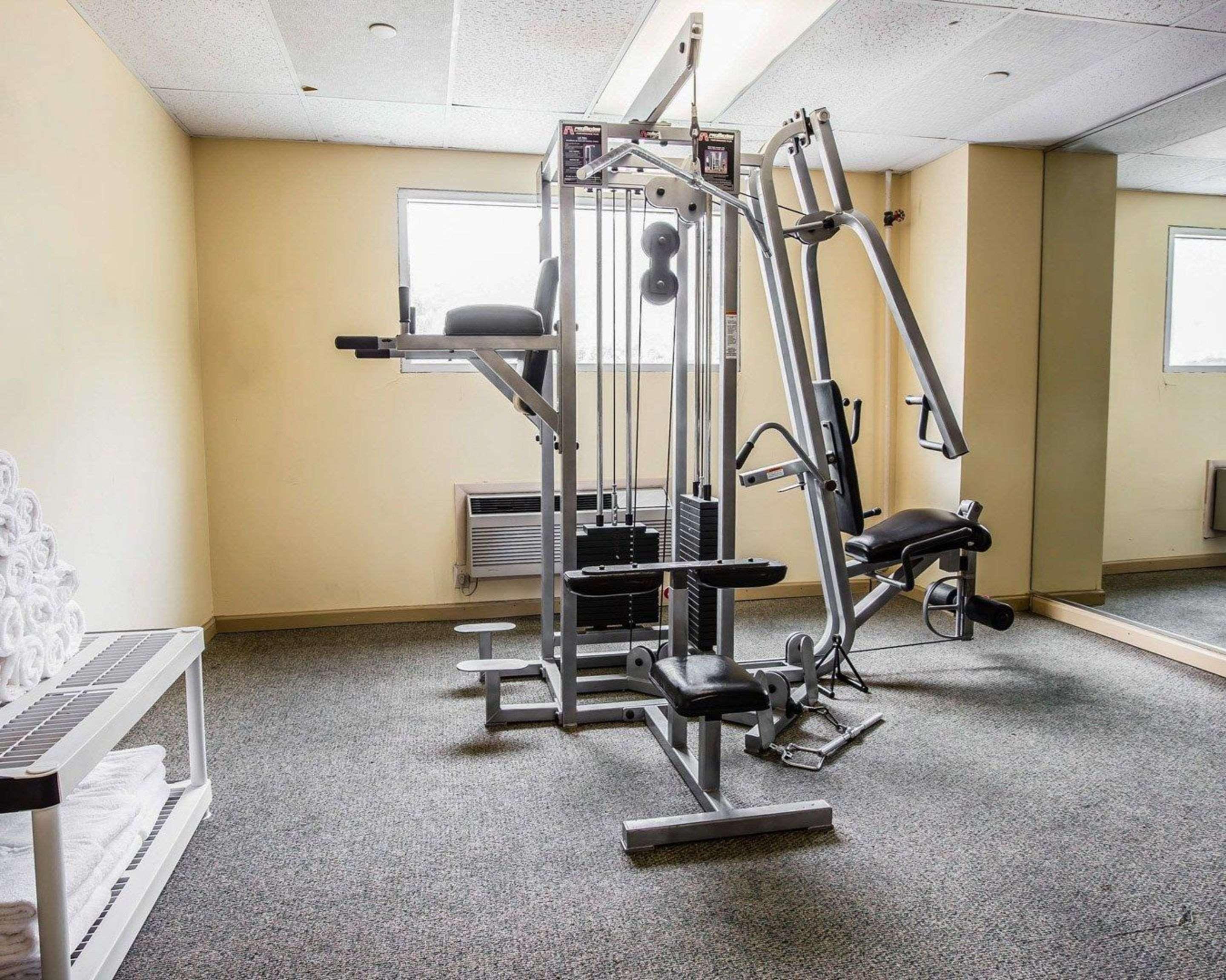 Quality Inn & Suites - Greensboro-High Point Экстерьер фото